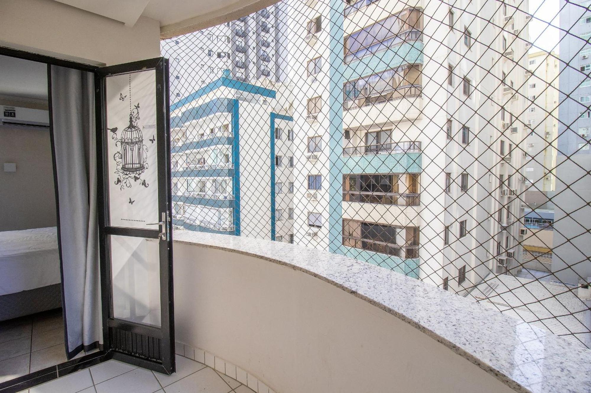 Dca51 - Pe Na Areia, Churrasqueira, 2 Garagens Balneário Camboriú Exteriör bild